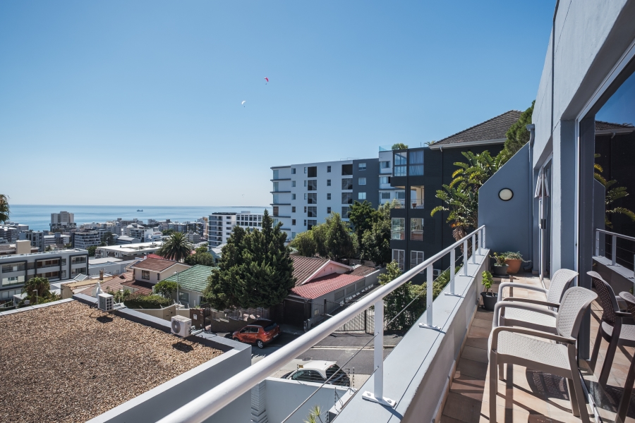 3 Bedroom Property for Sale in Sea Point Western Cape